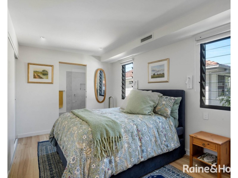 125 Jerry Bailey Road, Shoalhaven Heads NSW 2535