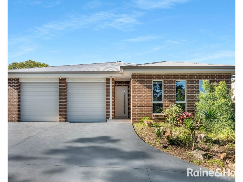 13A Renown Avenue, Shoalhaven Heads NSW 2535