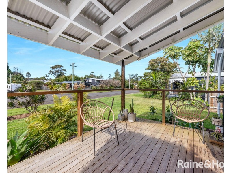 49 Jerry Bailey Road, Shoalhaven Heads NSW 2535