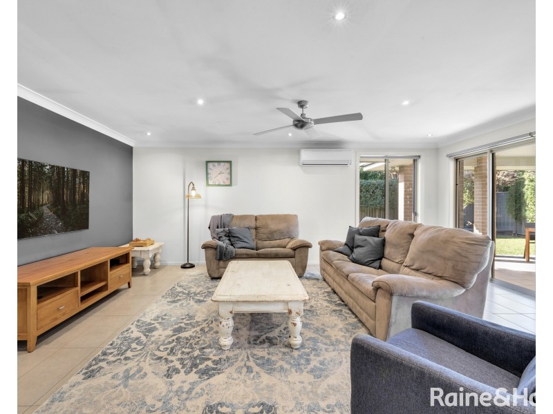 62 Emerald Drive, Meroo Meadow NSW 2540