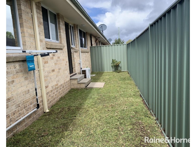 8/19 DAVENPORT, Shoalhaven Heads NSW 2535