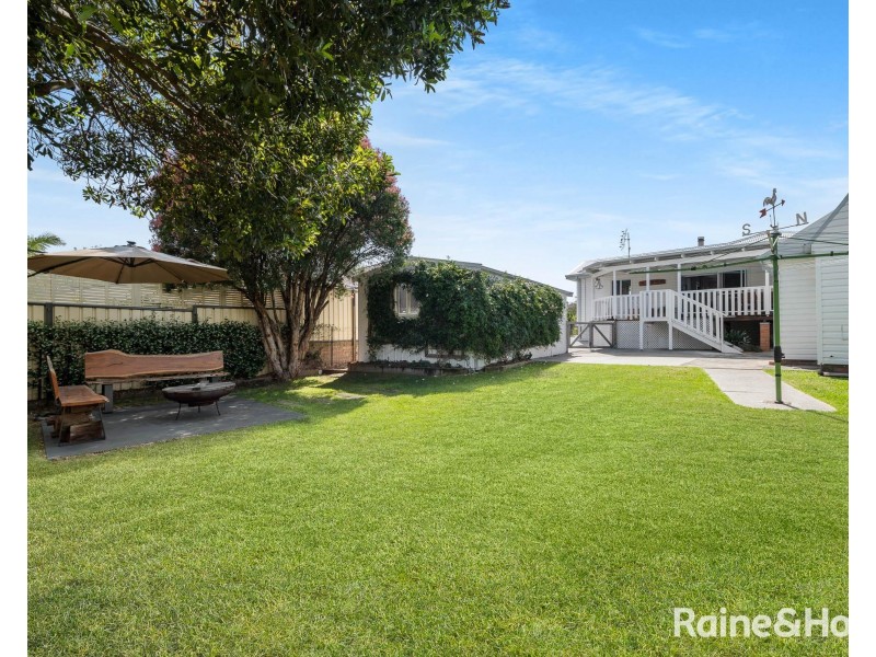 3 Ingestre Avenue, Shoalhaven Heads NSW 2535