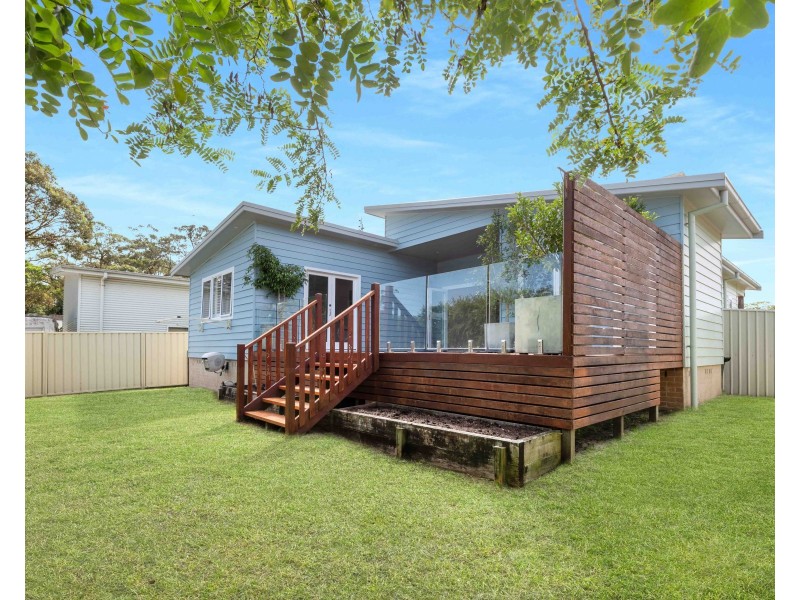 18 Scott Street, Shoalhaven Heads NSW 2535
