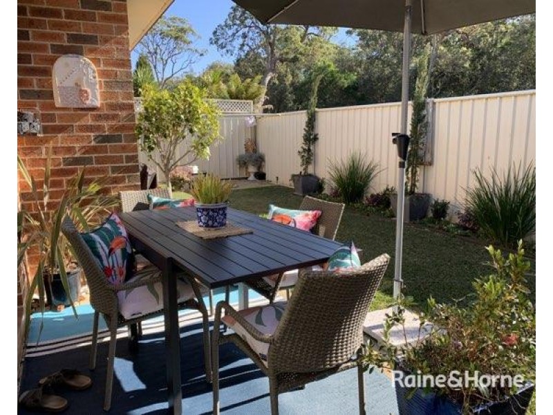 2/143 Scott Street, Shoalhaven Heads NSW 2535