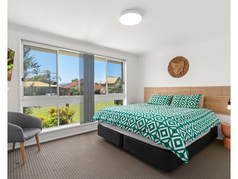 17 Wells Place, Shoalhaven Heads NSW 2535