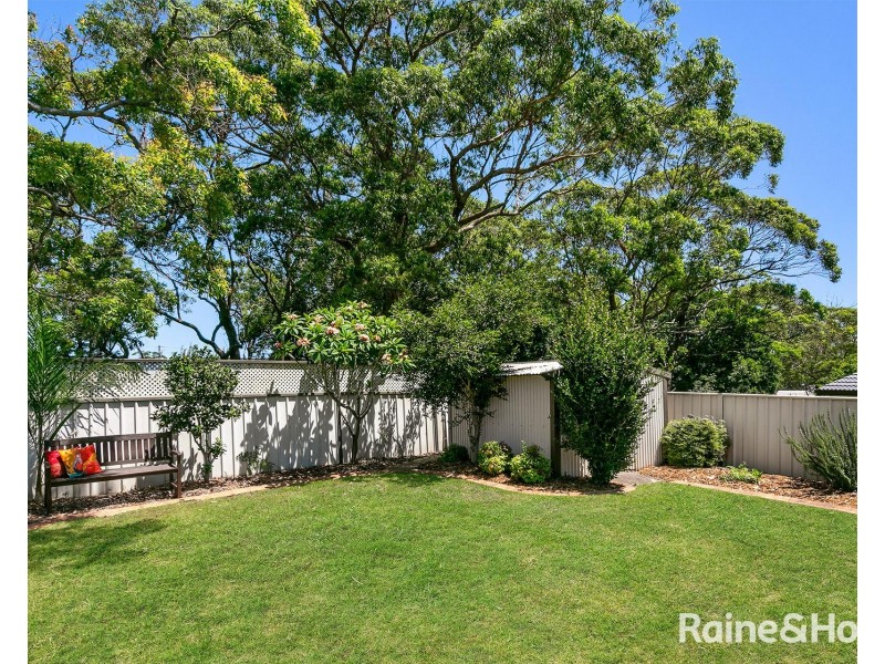 17 Wells Place, Shoalhaven Heads NSW 2535