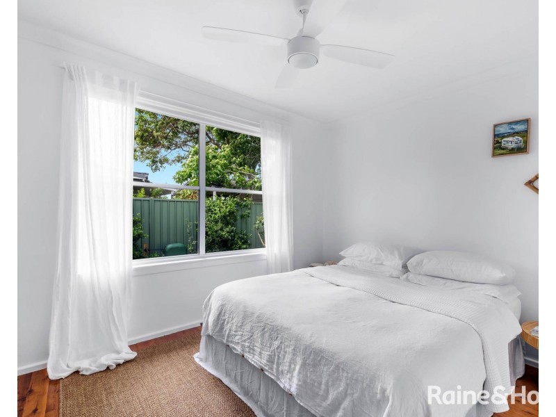 34 Aspinall Street, Shoalhaven Heads NSW 2535