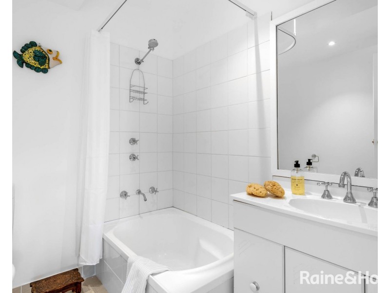 34 Aspinall Street, Shoalhaven Heads NSW 2535
