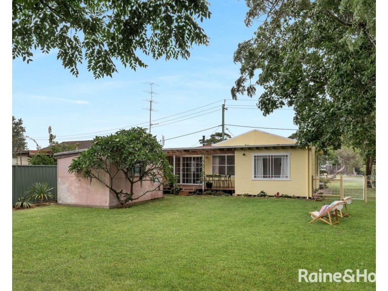 34 Aspinall Street, Shoalhaven Heads NSW 2535
