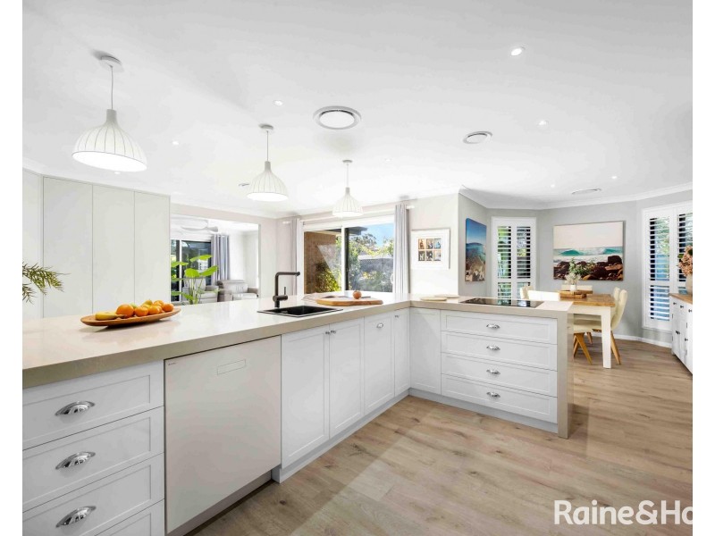7 Mathews Street, Shoalhaven Heads NSW 2535