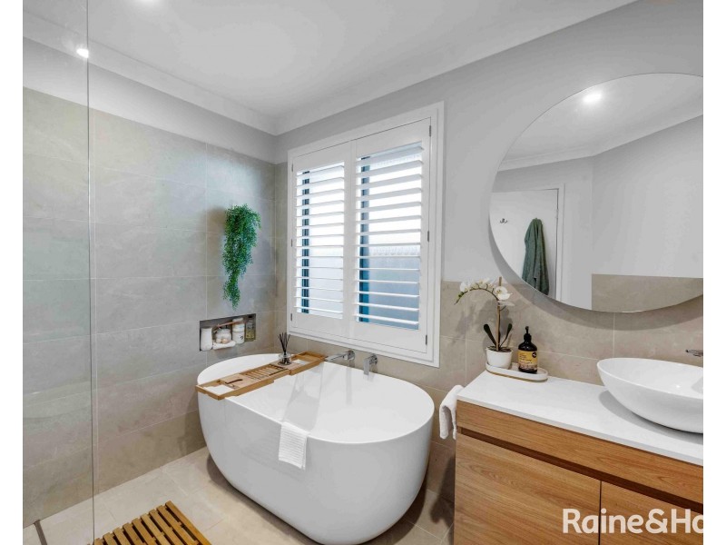 7 Mathews Street, Shoalhaven Heads NSW 2535