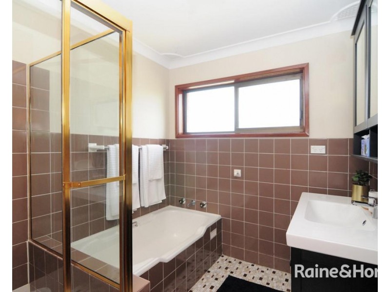 23 Explorer Boulevard, Shoalhaven Heads NSW 2535