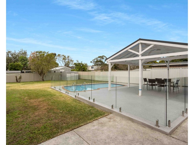 36 Mathews Street, Shoalhaven Heads NSW 2535