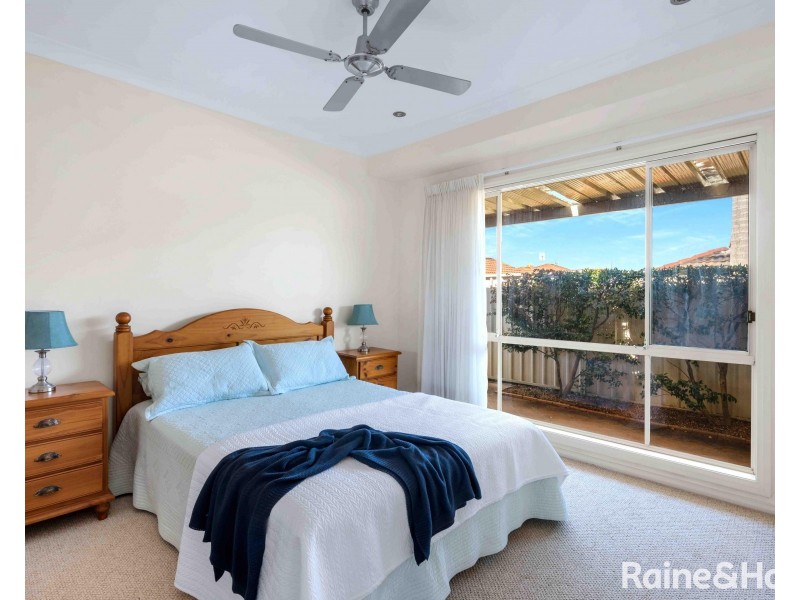 10/10 Ingestre Avenue, Shoalhaven Heads NSW 2535