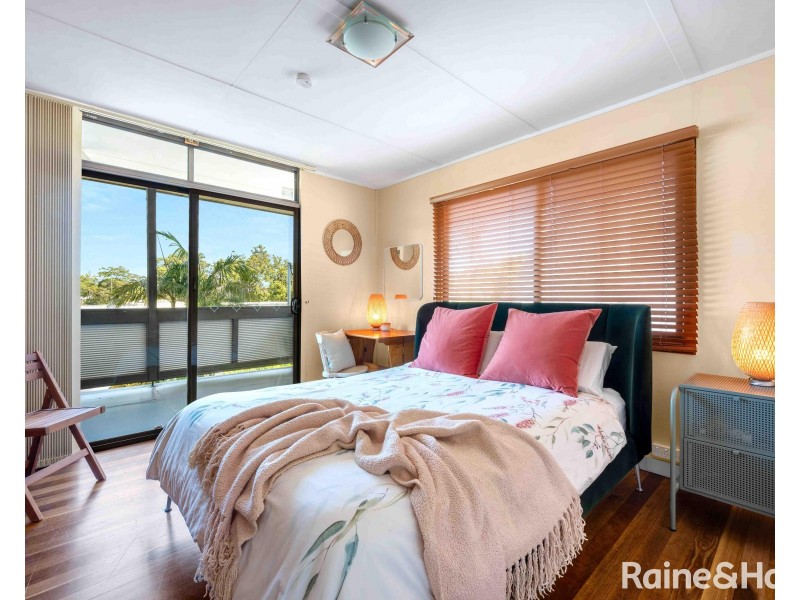 111 Scott Street, Shoalhaven Heads NSW 2535