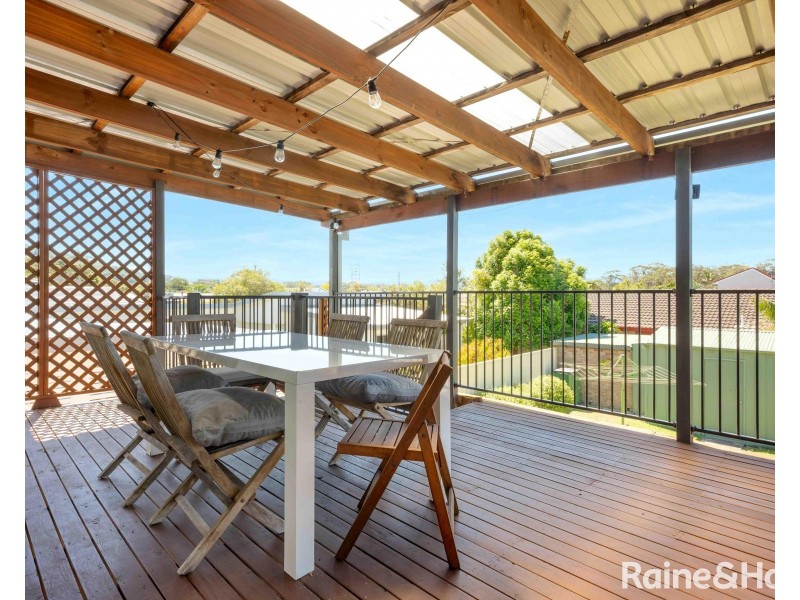 111 Scott Street, Shoalhaven Heads NSW 2535