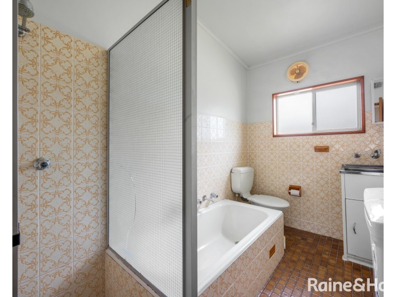 6 Trentham Road, Shoalhaven Heads NSW 2535