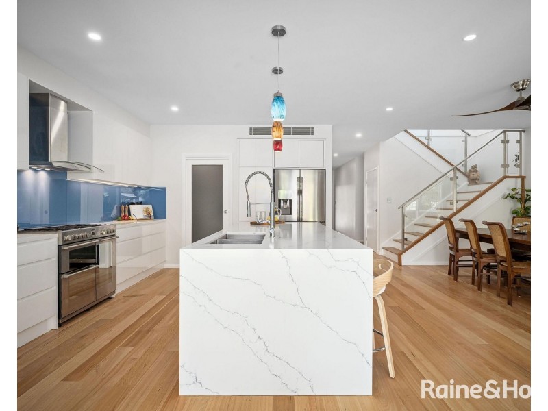 33 Shackleton Street, Shoalhaven Heads NSW 2535