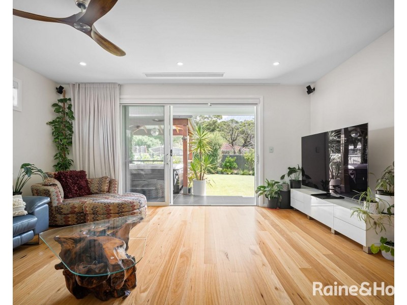 33 Shackleton Street, Shoalhaven Heads NSW 2535