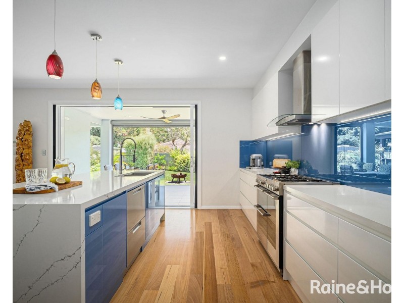 33 Shackleton Street, Shoalhaven Heads NSW 2535