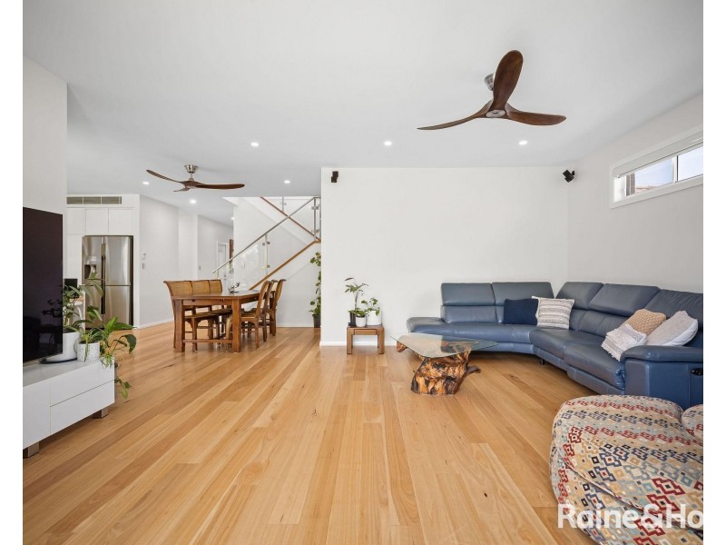 33 Shackleton Street, Shoalhaven Heads NSW 2535