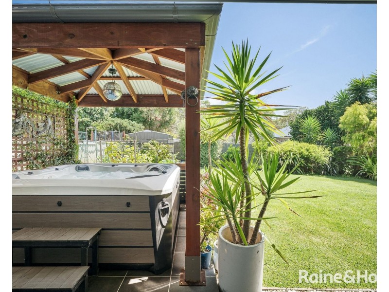 33 Shackleton Street, Shoalhaven Heads NSW 2535