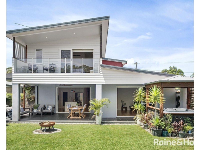 33 Shackleton Street, Shoalhaven Heads NSW 2535