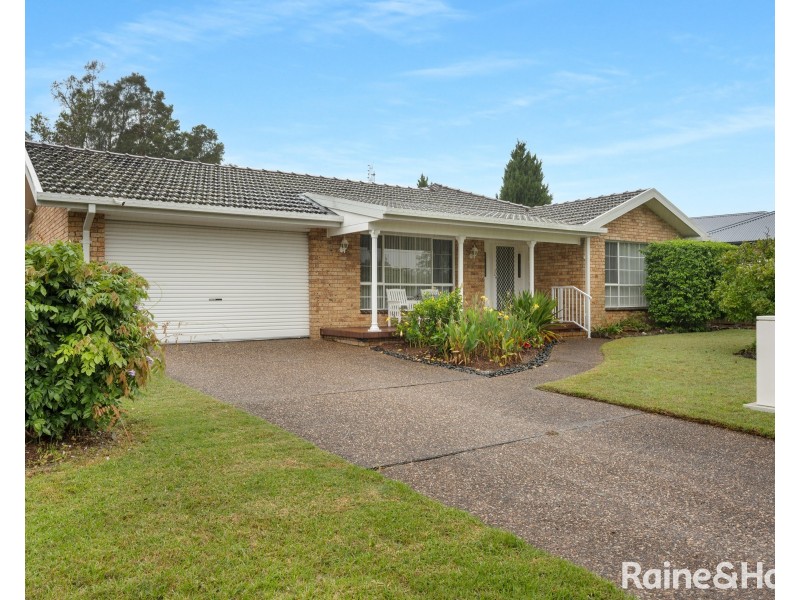 69 Scott Street, Shoalhaven Heads NSW 2535