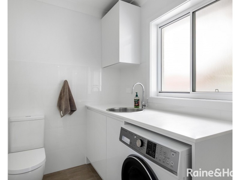 12 Bass Road, Shoalhaven Heads NSW 2535