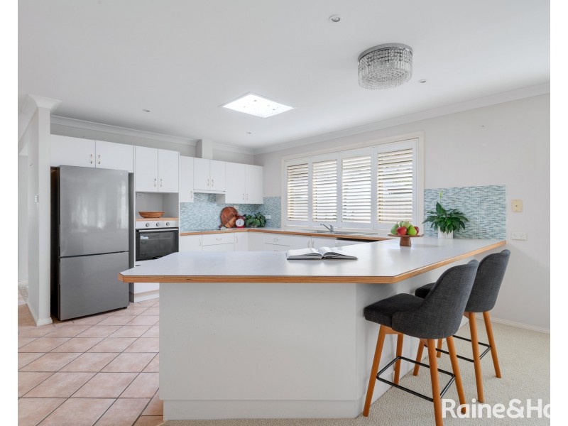 9 Silver Spur Close, Shoalhaven Heads NSW 2535