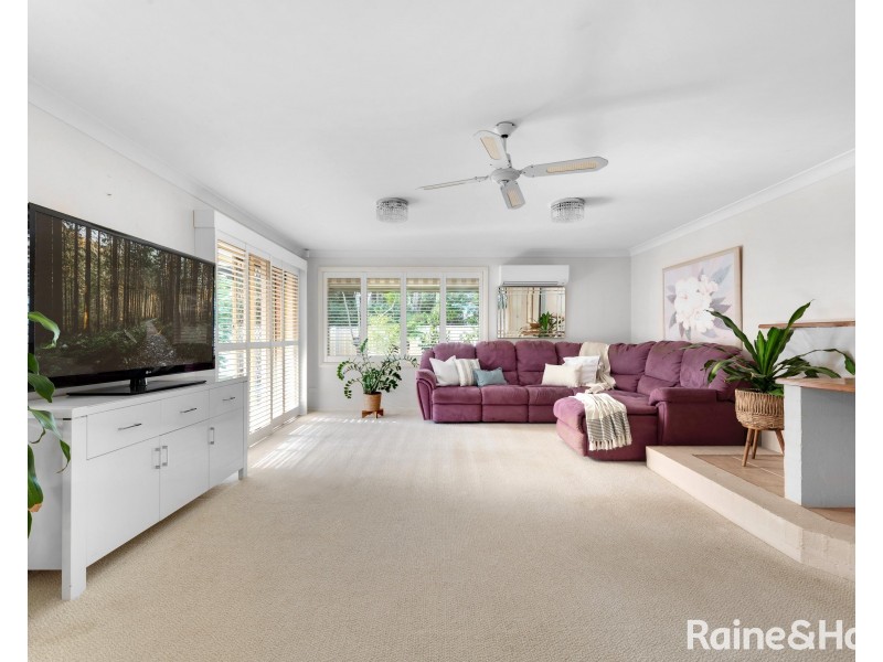 9 Silver Spur Close, Shoalhaven Heads NSW 2535