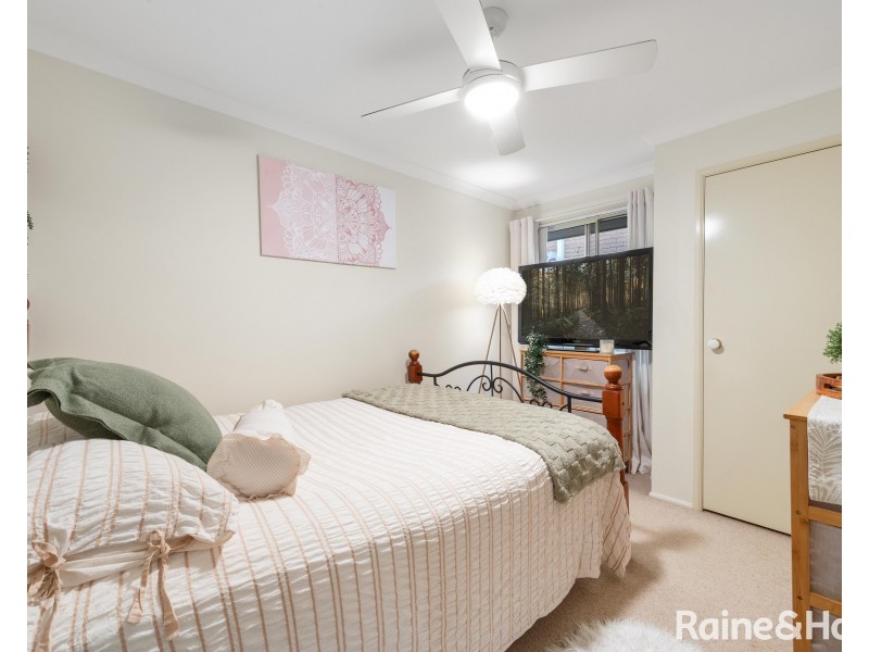 15 Oval Drive, Shoalhaven Heads NSW 2535