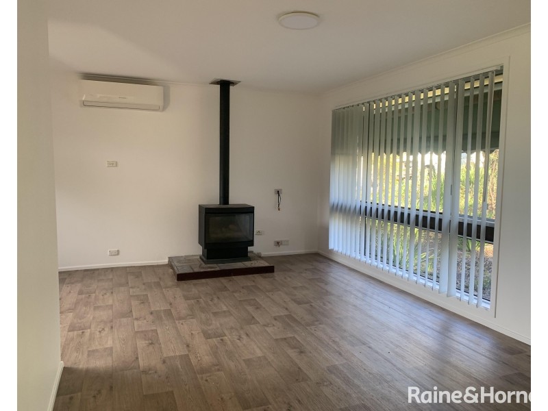 2 Weeroona Place, Nowra NSW 2541