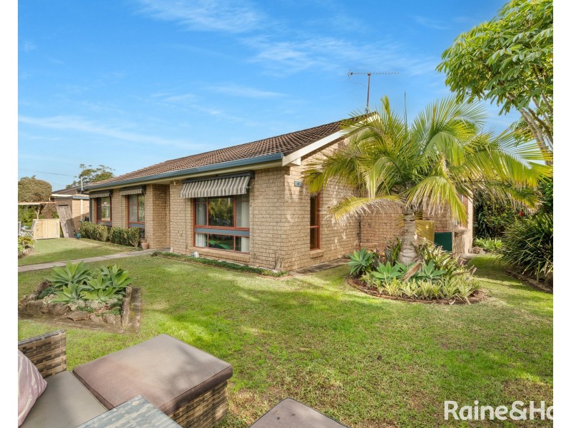 6 Lovegrove Street, Shoalhaven Heads NSW 2535