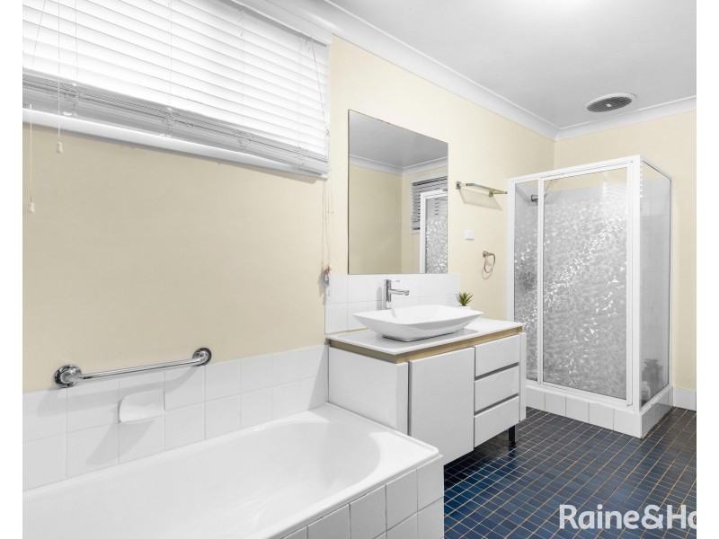 6 Lovegrove Street, Shoalhaven Heads NSW 2535