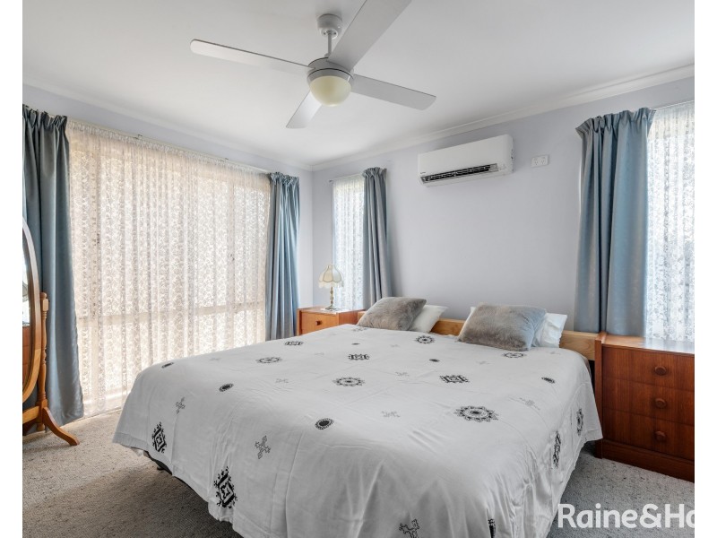5 Lovegrove Street, Shoalhaven Heads NSW 2535