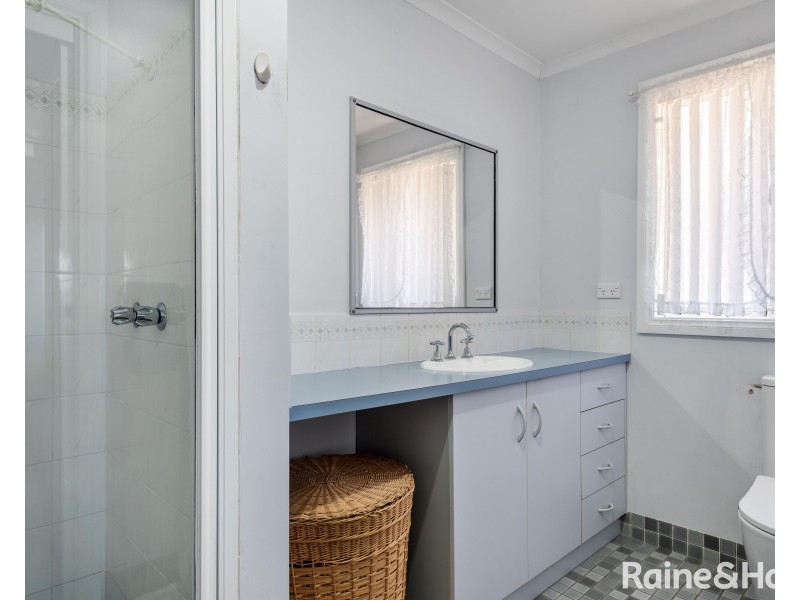 5 Lovegrove Street, Shoalhaven Heads NSW 2535
