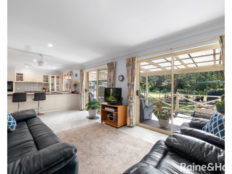 5 Lovegrove Street, Shoalhaven Heads NSW 2535