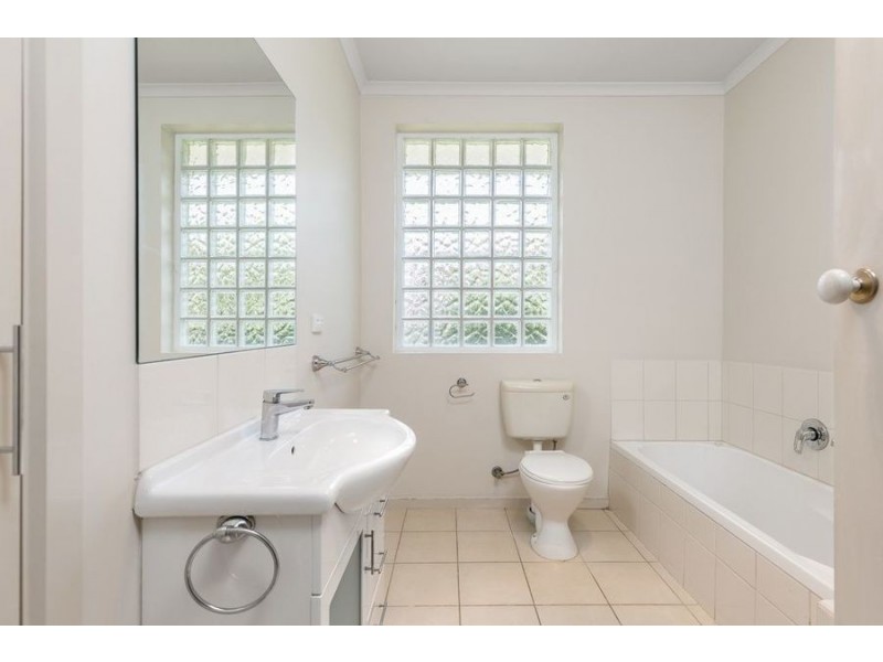 7 Medina Road, Glen Waverley VIC 3150