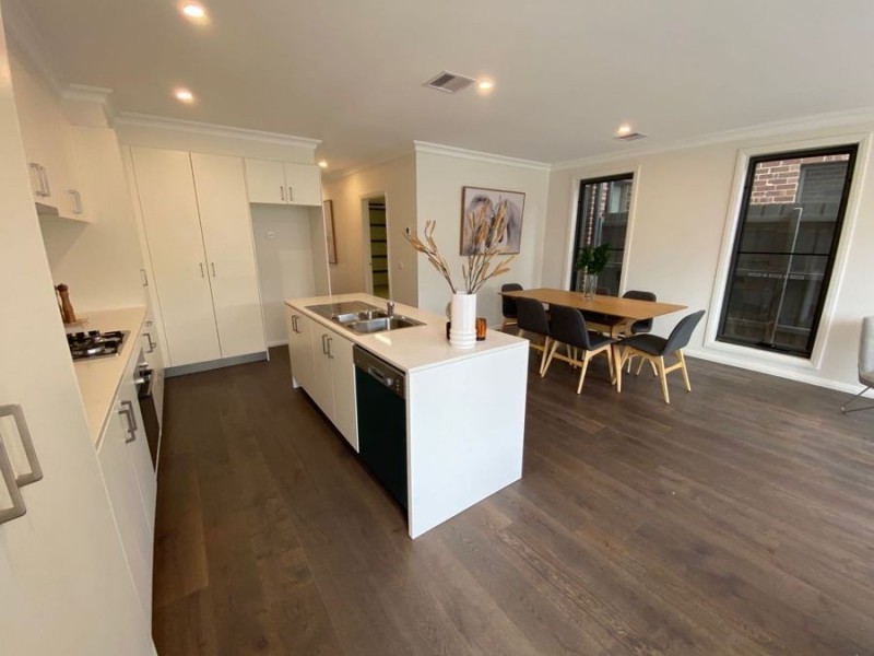 12 goshawk st, Narre Warren VIC 3805