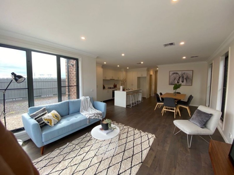 12 goshawk st, Narre Warren VIC 3805