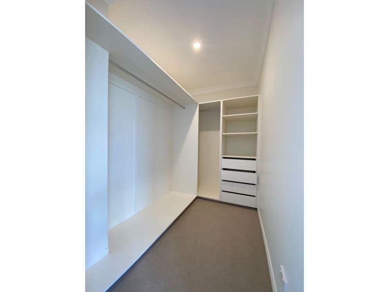 12 goshawk st, Narre Warren VIC 3805