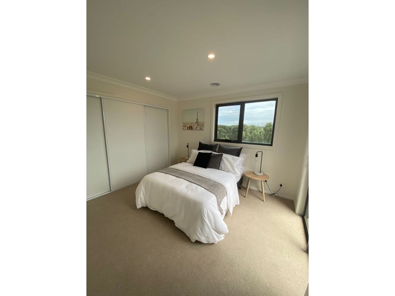 12 goshawk st, Narre Warren VIC 3805