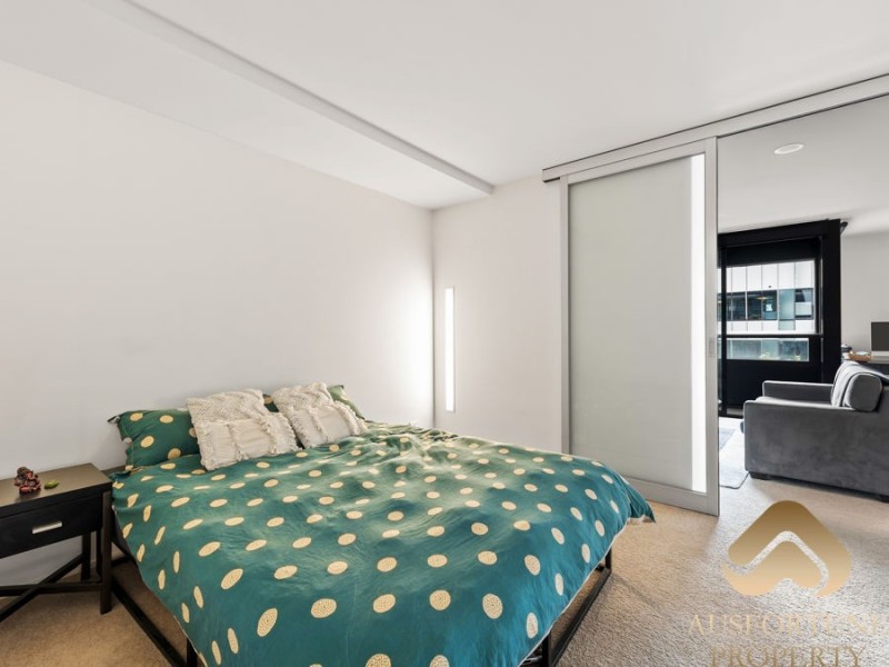 402/838 Bourke St, Docklands VIC 3008