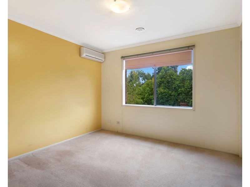 6 Melaleuca way, Box Hill South VIC 3128