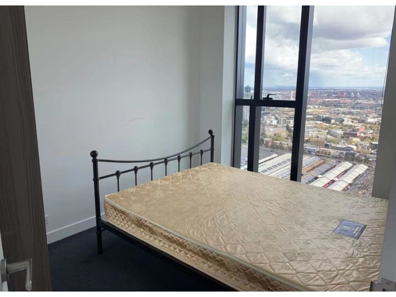 3709/160 Victoria St, Carlton VIC 3053