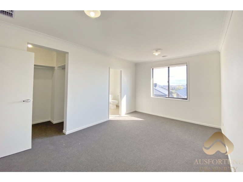 54 Europe St, Truganina VIC 3029