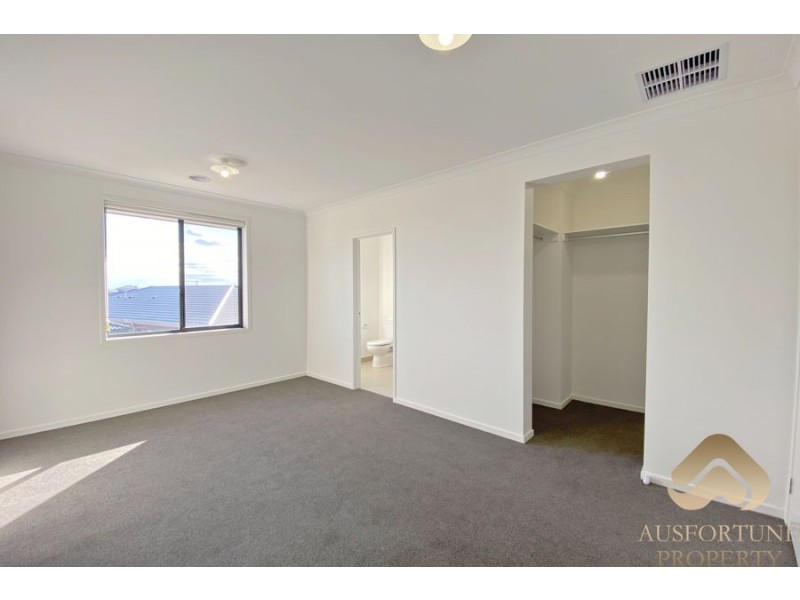 54 Europe St, Truganina VIC 3029