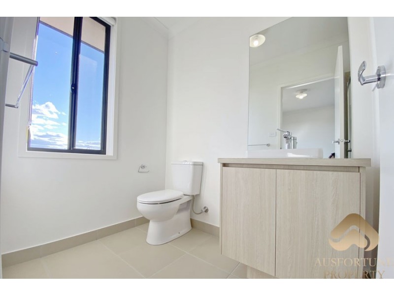 54 Europe St, Truganina VIC 3029