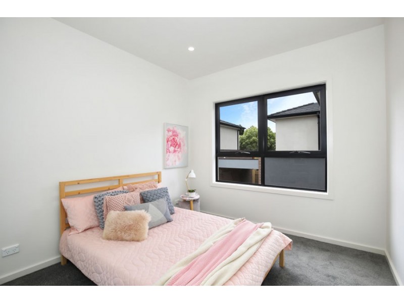 Unit 1 /12-14 Powers Street, Donvale VIC 3111